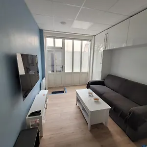  Apartment Bien Equipe Au Calme A Montmartre